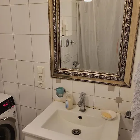 Apartment Stadtmitte 3 Mit Kuche Und Bad Ulm
