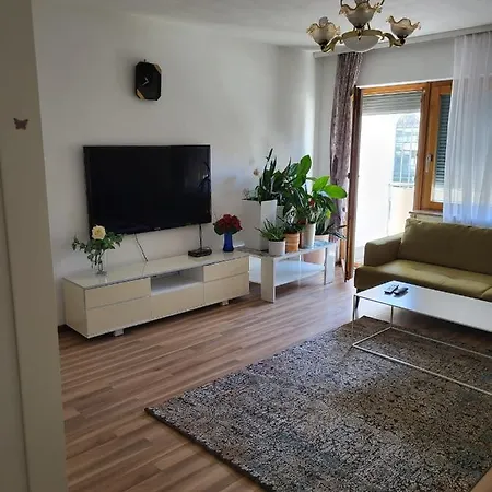 Apartment Stadtmitte 3 Mit Kuche Und Bad *